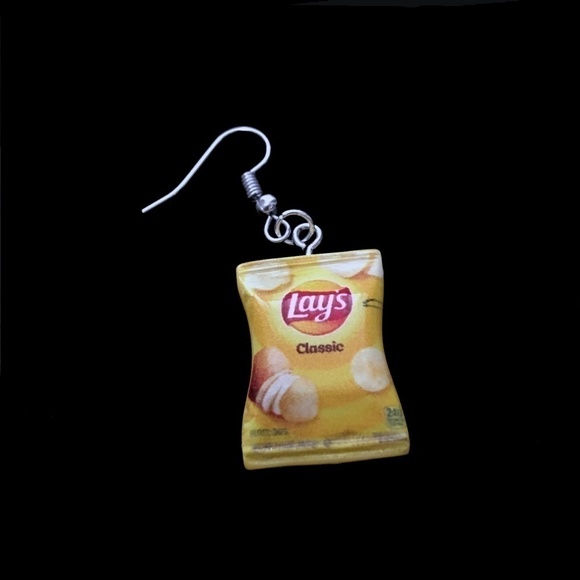 HAND Crafted Dangle Earrings Lay's Potato Chips Cute Bag of Chips and all That - Picture 3 of 7
